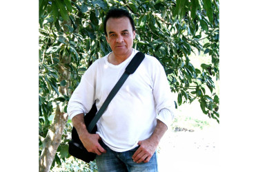 Gustavo Jiménez Correa, el fotógrafo más querido de La Enea, murió el 17 de mayo. Su legado vive en las imágenes y en los corazones. 