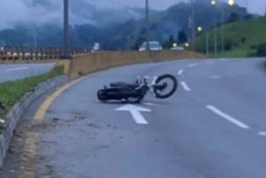 El motociclista está delicado 