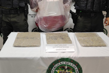 El hombre detenido y lo hallado.