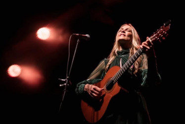 Foto | Cortesía Katie James | LA PATRIA  Sus raíces irlandesas y su infancia en el Tolima, la han convertido en una cantante con muchas influencias del folclor colombiano e irlandés, según ella.