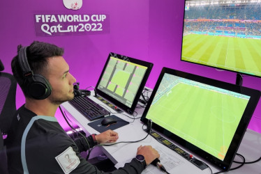 Nicolás Gallo, caldense, árbitro VAR, ahora juzgará América de México - Los Ángeles para elegir el que irá al Mundial de Clubes.