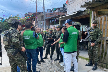 Funcionarios de Policía y Ejército patrullaron varias zonas de Armenia como parte de los operativos de seguridad en la capital quindiana.