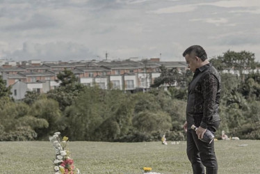 Foto | Tomada del Instagram de Luisito Muñoz | LA PATRIA   Luisito Muñoz dice que su nuevo sencillo Si No Estás es perfecto para los despechados y que por eso parte de su video musical para la canción, cuenta la historia de una ruptura amorosa. 