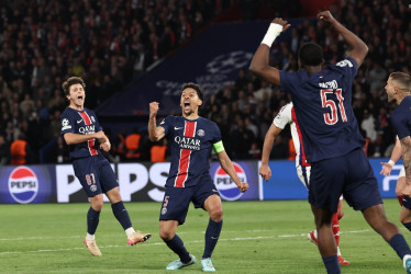 Con un global de 3-1 en la serie, el PSG venció al Arsenal y accedió por segunda vez a la final de la UEFA Champions League. En el 2020 la perdió 0-1 contra el Bayern Múnich, equipo anfitrión del Allianz Arena, donde este año se disputará el partido por el título entre los parisinos y el Inter de Milán.
