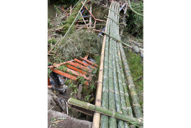 Este es el estado del puente de la vereda El Descanso.