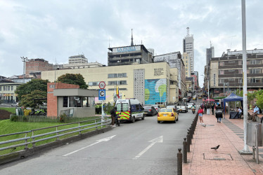 La víctima habría grabado a los uniformados en el momento que recibían el dinero en una cafetería.