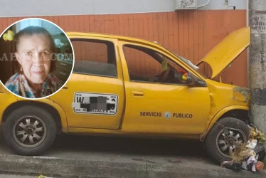 María Gilma Zuluaga iba en el taxi de su hijo cuando se accidentó en el barrio El Bosque de Manizales. Tras un mes y 13 días de lucha, falleció. Conocidos lamentan su muerte.
