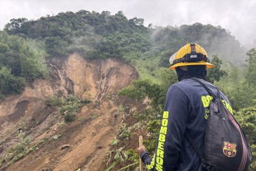 El deslizamiento en Amolador provocó la pérdida de tres viviendas y un trapiche.