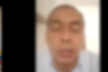 No aceptó los cargos. Quiere decir que se inició un proceso penal en su contra, no que sea culpable.