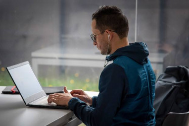  Foto I Cortesía Unimedios-Unal I LAPATRIA  “La disminución de aspirantes a la educación superior se daría, entre otras cosas, porque los jóvenes buscan programas más rápidos y que sean virtuales”, lo indica en un análisis la Universidad Nacional.