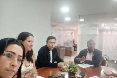 Foto I Cortesía para LA PATRIA  Familiares de niños en condición de discapacidad de Manizales siguen su lucha por la atención para los pequeños. La Alcaldía anuncia que el convenio con el Ceder pasa de dos a cinco días semanales. 