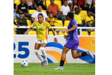 Colombia empata con Ecuador