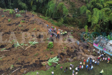 Esta emergencia fue apoyada por organismos de socorro como el cuerpo de bomberos de Villamaría y de otros municipios que ayudaron a encontrar a las víctimas. 