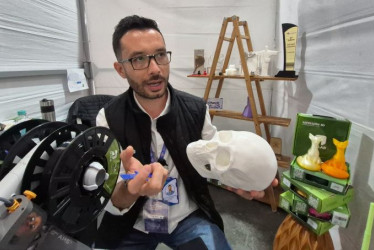 Dynamics Maker está ubicada en la carrera 24 # 58-39, del barrio La Estrella.