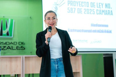 La congresista Katherine Juvinao socializó ayer en la Universidad de Manizales, ante autoridades, docentes y estudiantes, la propuesta de reform al Icetex.