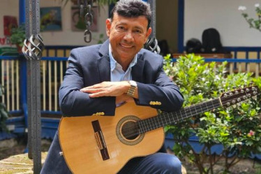 Lindon Alberto Chavarriaga también ocupó cargos como Contralor General de Manizales y Secretario de Desarrollo Comunitario de Manizales. 