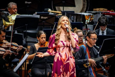 Foto | Tomada del Instagram de Katie James | LA PATRIA  Esta es Katie James, cantante de música folk.