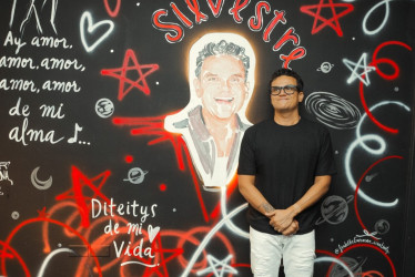 Silvestre Dangond en su casa museo en Valledupar. 