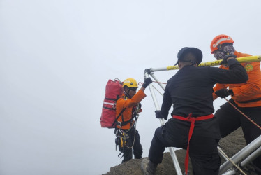 La joven fue encontrada el lunes "mediante una visualización térmica con un dron", a unos 500 metros del punto en el que se cayó