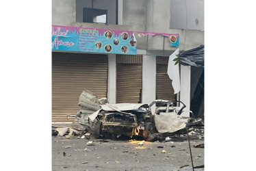 En El Bordo y Corinto (Cauca) explotaron dos carros bomba este martes.