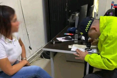 La mujer emprendió una nueva vida con diferente identidad .