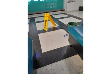 Este es el aviso que le hacen a los visitantes para evitar accidentes. 