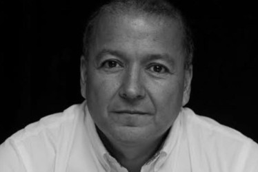 Jorge Enrique Pava es contador público y abogado penalista. 