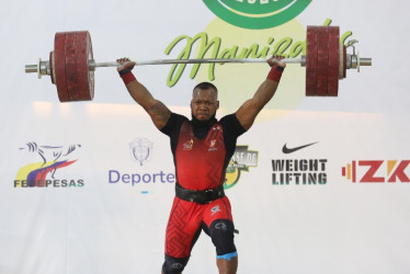 Jeison López López, Gokú, en el Campeonato Nacional de Pesas de Manizales.