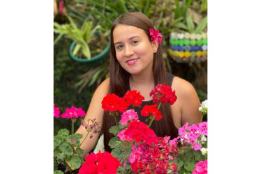 Luisa María Valencia, estudiante de la licenciatura en lenguas extranjeras.