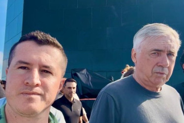 Se dio el champú con Ancelotti Foto | Cortesía | LA PATRIA