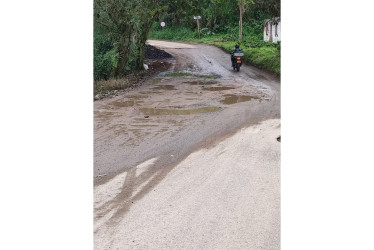 Este es el tramo de la vía en el sector de La Ermita.