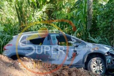 Los ocupantes salieron sin lesiones y pudieron evacuar por sus propios medios a pesar de la oscuridad de la zona. 