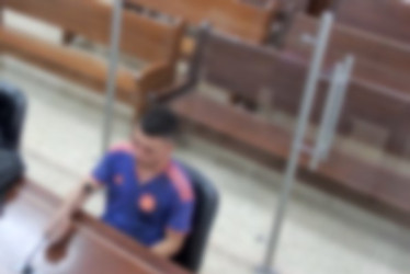 En audiencia, el hijo no aceptó los cargos y lo mandaron a prisión.