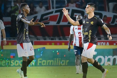 La Dimayor implementará las nuevas medidas en el fútbol colombiana a partir de las Liga BetPlay II 2025. Las normas son de la IFAB y la FIFA y buscan reducir la pérdida de tiempo en los partidos.