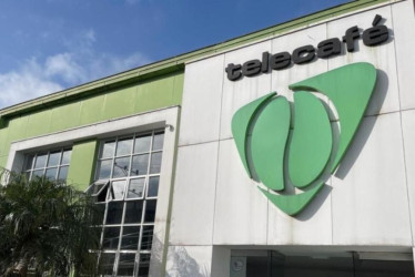 La CRC sancionó con una amonestación al canal regional Telecafé por haber emitido publicidad indirecta de bebidas alcohólicas en horario familiar 