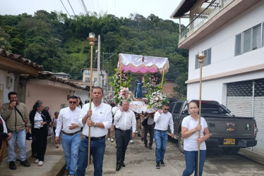  Procesión de San Antonio en Arma (Aguadas).