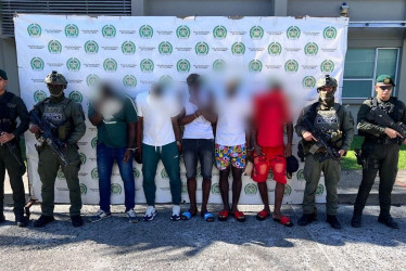 Las autoridades ejecutaron varias órdenes de allanamiento contra el crimen organizado en Quibdó.