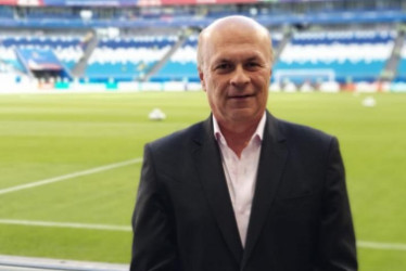 Carlos Antonio Vélez, comentarista deportivo oriundo de Manizales. 