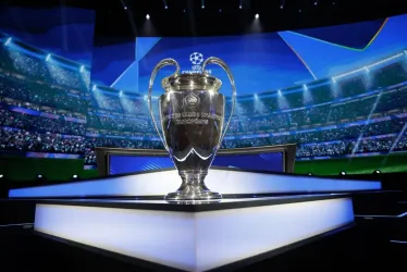 Trofeo de la UEFA Champions League.