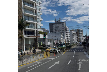 Av. Santander, giro hacia la calle 70A.