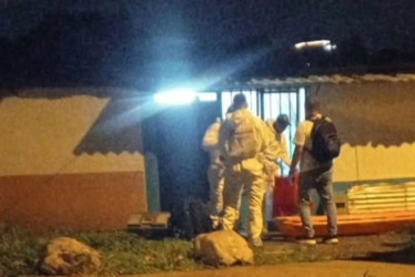 Familiares de Claudia Liliana Mejía Gaspar la encontraron sin vida al interior de su vivienda en el barrio Tokio, en Pereira 