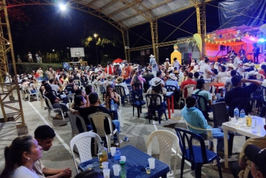 Las Fiestas de la Guadua vieron coronarse campeón a Puerto Venus campeón en el torneo relámpago y a Robinson Cardona tras ascender por una guadua engrasada 