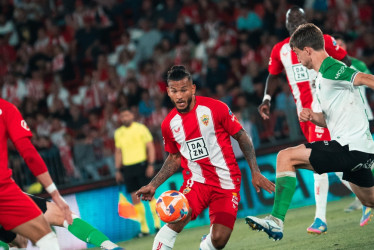 Luis Suárez, se coronó como el máximo goleador de LaLiga Hypermotion con 27 goles 