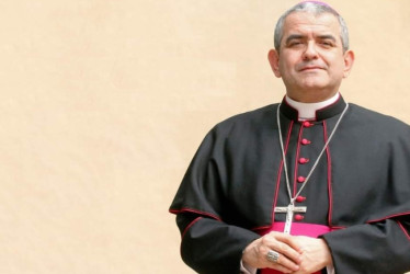 En enero de 2021, el papa Francisco lo designó como Obispo Castrense de Colombia. Murió de 62 años
