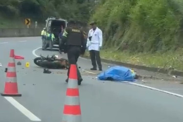El motociclista murió tras sufrir un posible microsueño. Ya son 24 víctimas este año en Manizales.