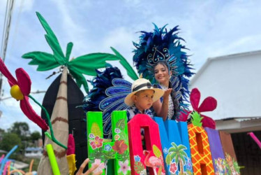 --P1  Fotos I Facebook Alcaldía I LA PATRIA  Las Fiestas del Aguacate en Norcasia, municipio del Magdalena Caldense, llenas de colorido y alegría. Desfiles, reinado, comparsas recreación y más en esta tradicional fiesta.