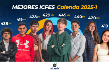 Estudiantes de la foto principal, que obtuvieron puntajes superiores a 400