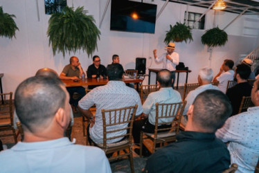 El representante a la Cámara por Caldas del Nuevo Liberalismo, Juan Sebastián Gómez, y el diputado Luis Alberto Giraldo, del mismo partido, consiguieron el respaldo de destacados líderes locales en Salamina y el corregimiento de San Félix.