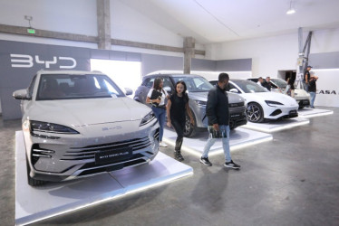 La Gobernación de Caldas invita a pagar a tiempo el impuesto vehicular para evitar sanciones e intereses. Vea cómo pagar de forma virtual o presencial.