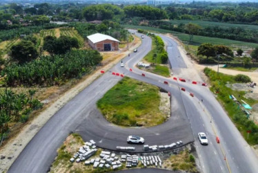 Aunque la doble calzada Calarcá–Armenia–Montenegro–Quimbaya–Cartago representa un gran desarrollo para la región, algunos tramos podrían quedar como “cuellos de botella” si no se garantizan más recursos. Uno de ellos es el sector La María–Calarcá (foto). 